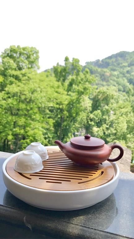 Hangzhou Puyu Travelling With Hotel Exterior photo
