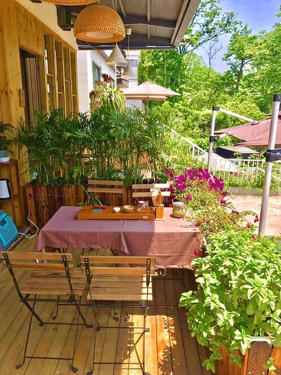 Hangzhou Puyu Travelling With Hotel Exterior photo