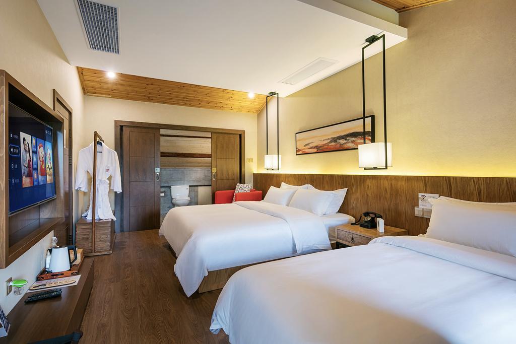 Hangzhou Puyu Travelling With Hotel Exterior photo